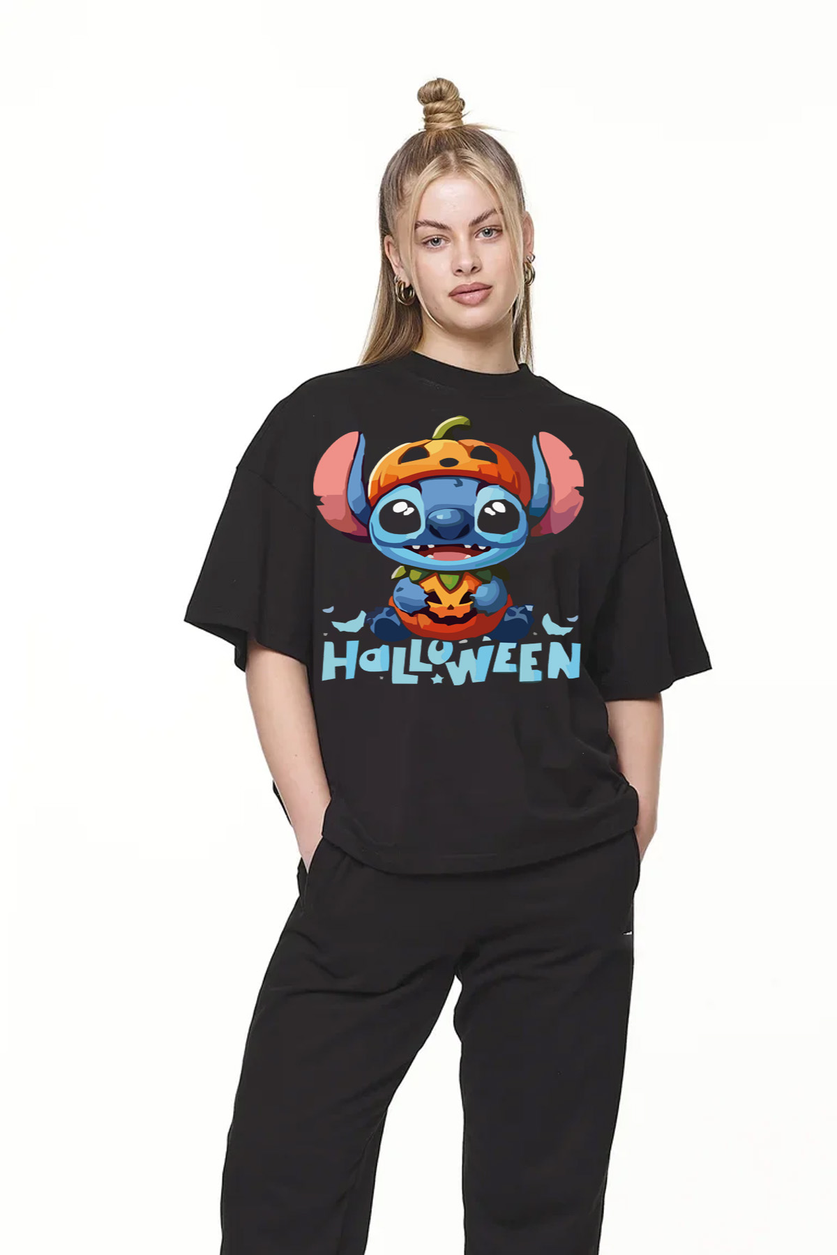 Playera Oversize Stitch Calabaza – Color Negro