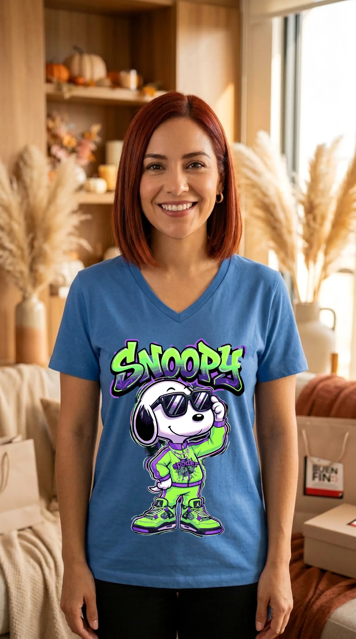 Playera Mujer Cuello V Snoopy Spider - Imagen 7