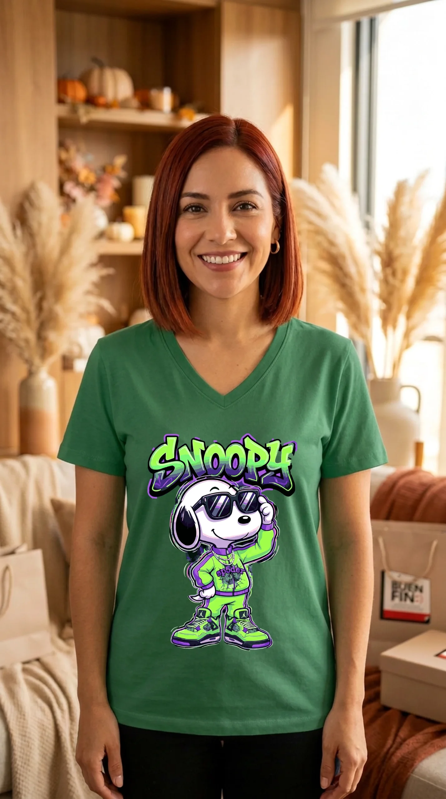 Playera Mujer Cuello V Snoopy Spider - Imagen 4